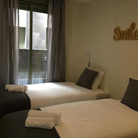 1E Azofaifo St Apartment Sewilla Zewnętrze zdjęcie