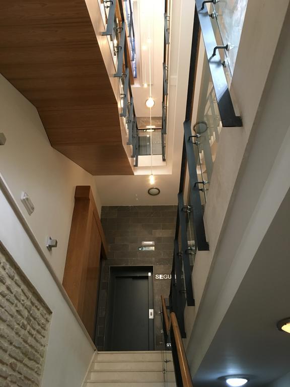 1E Azofaifo St Apartment Sewilla Zewnętrze zdjęcie