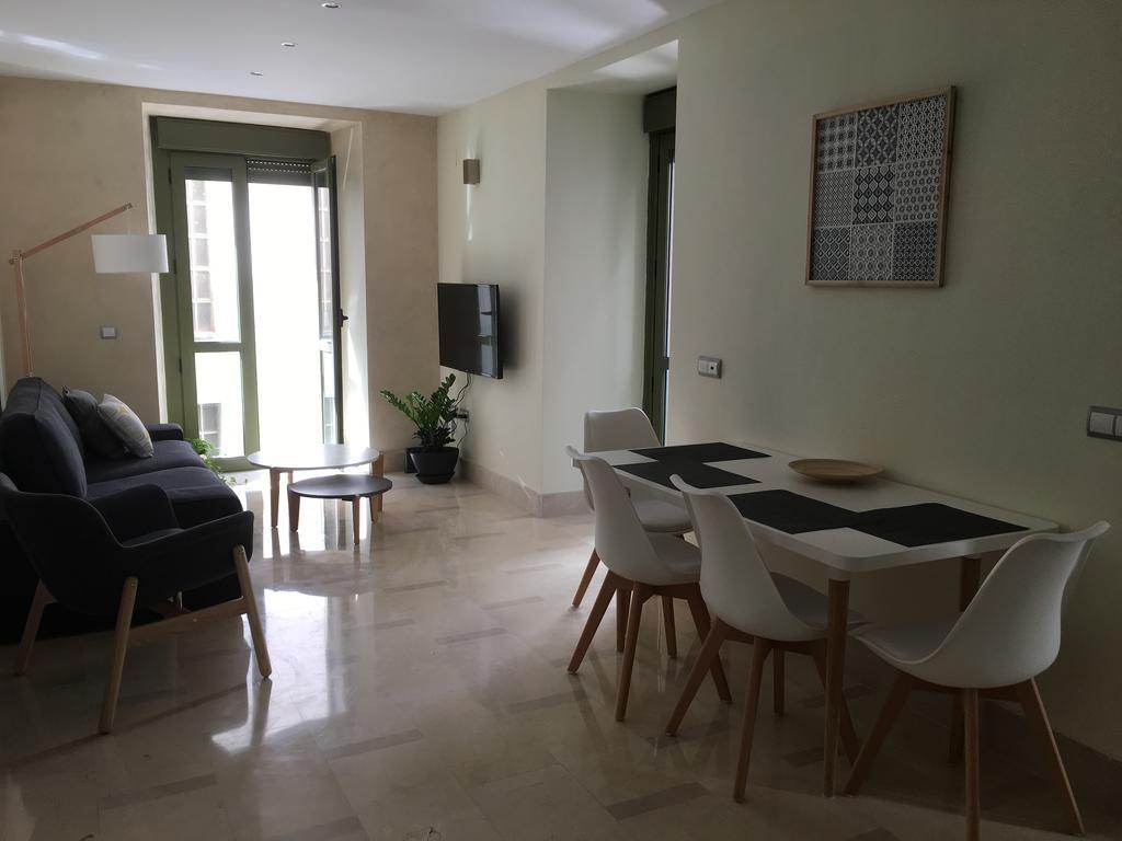 1E Azofaifo St Apartment Sewilla Zewnętrze zdjęcie