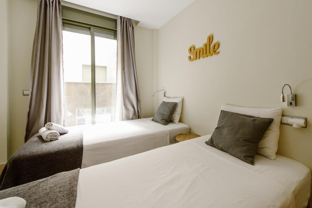 1E Azofaifo St Apartment Sewilla Zewnętrze zdjęcie