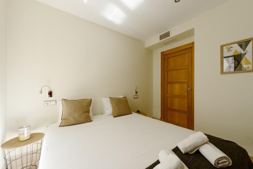 1E Azofaifo St Apartment Sewilla Zewnętrze zdjęcie